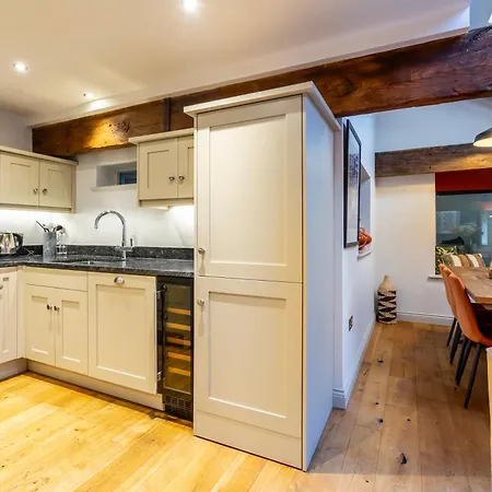 Holiday home 4 Clementhorpe Maltings