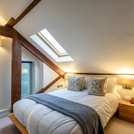 4 Clementhorpe Maltings بيت للعطل