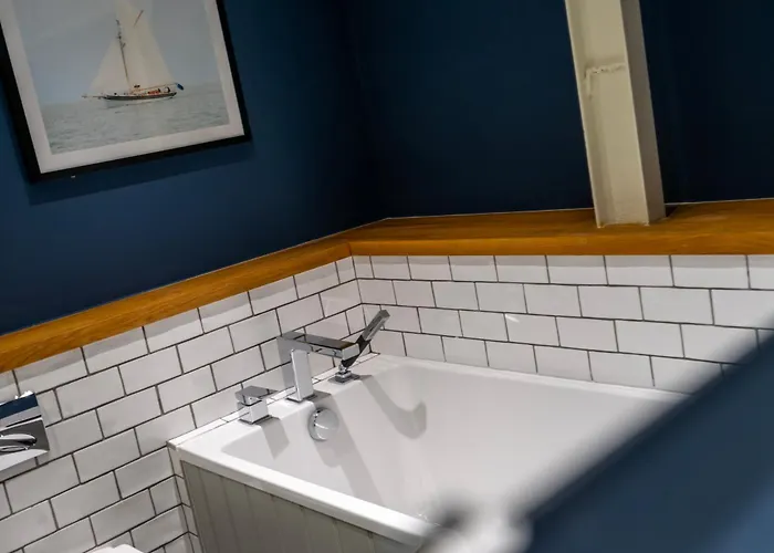 4 Clementhorpe Maltings